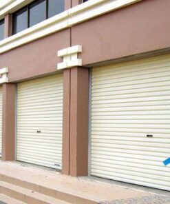 Mẫu cửa cuốn tấm liền chợ bán hàng