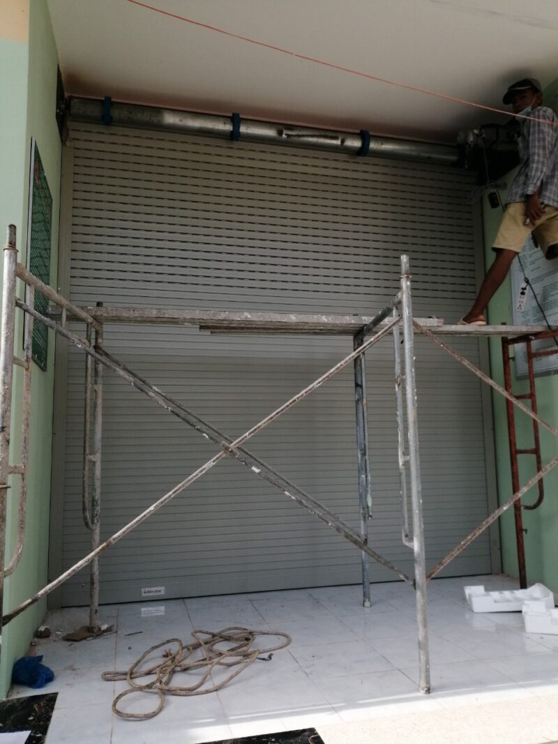 Mitadoor quận Bình Tân