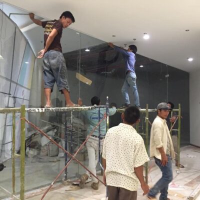 Dịch vụ sửa cửa kính chất lượng, giá rẻ, uy tín tại quận Phú Nhuận
