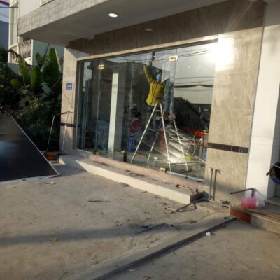 Dịch vụ sửa cửa kính chất lượng, giá rẻ, uy tín tại quận 6