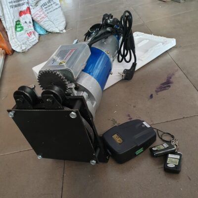 Giá motor bạt cuốn
